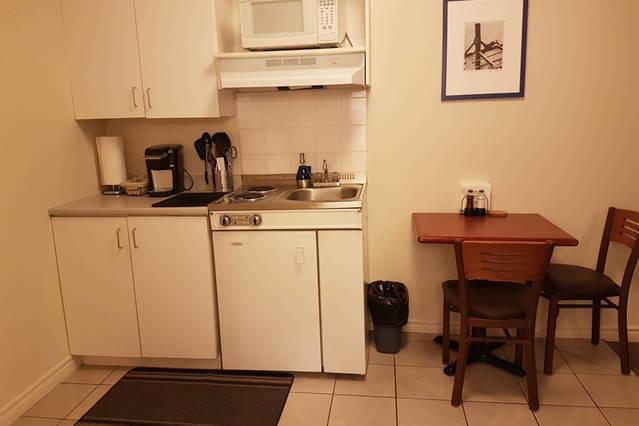 Cozy Little Studio #16 By Amazing Property Rentals Gatineau Eksteriør billede